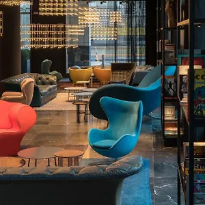 Otel One Berlin-alexanderplatz, Berlin