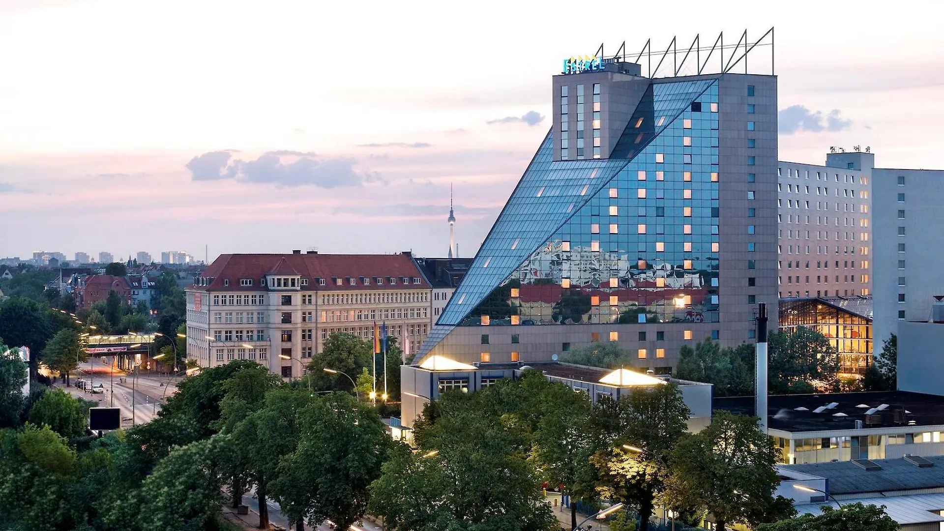 Estrel Berlin Hotel